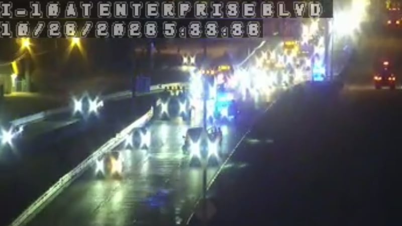 Vehicle accident causing traffic along I-10W near Enterprise Blvd.