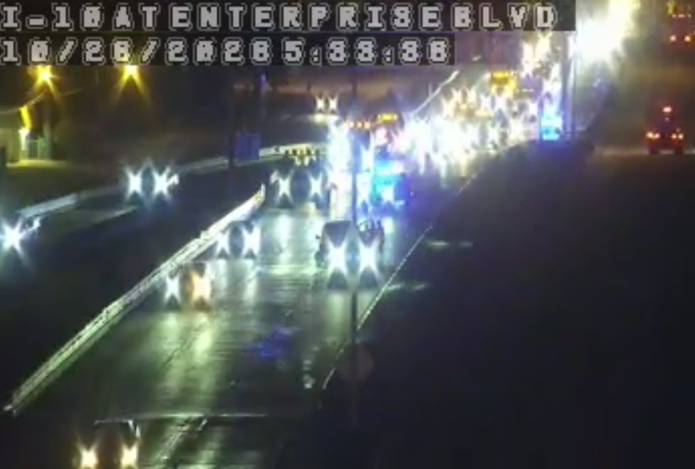 Vehicle accident causing traffic along I-10W near Enterprise Blvd.