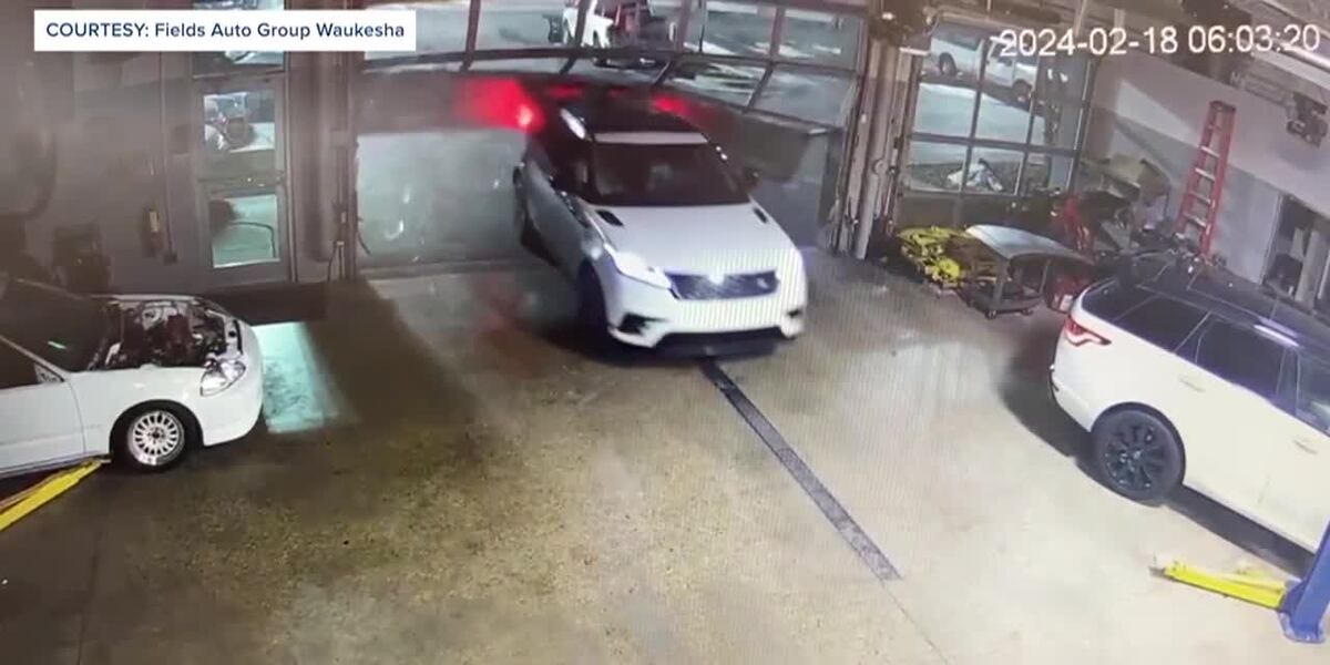 WATCH: Thieves steal luxury vehicles, lead police on high speed chase