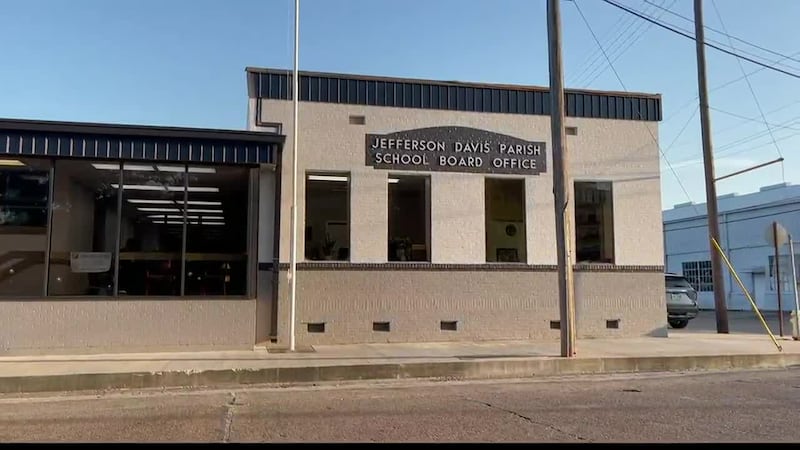 Former DeRidder mayor Misty Roberts Clanton indicted on sex charge