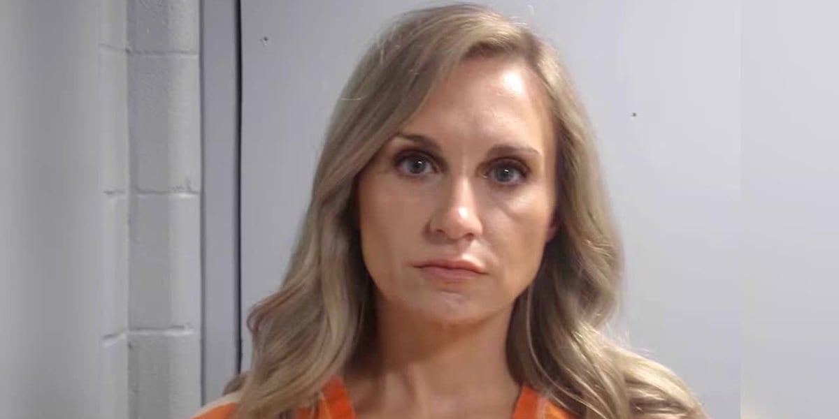 Former DeRidder Mayor Misty Roberts Sentenced to 90 Days in Jail for Sex with Teen Former DeRidder Mayor Misty Roberts Sentenced to 90 Days in Jail for Sex with Teen