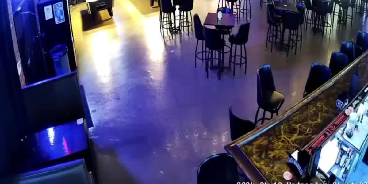 Video: Wind blows through Library Riot windows