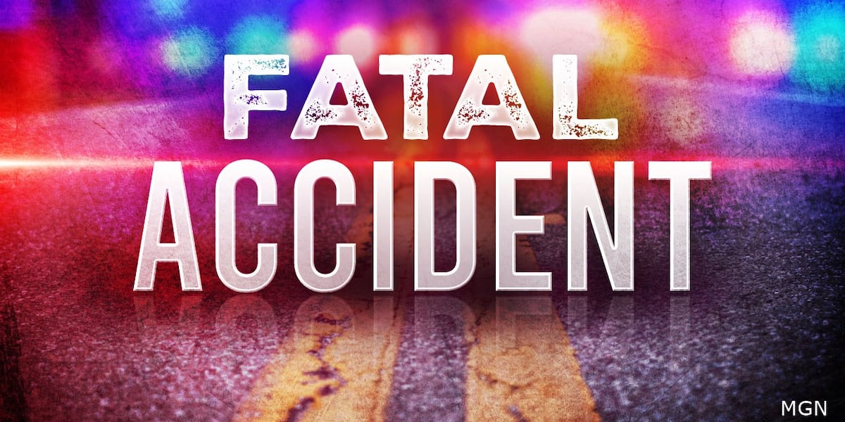 Pedestrian dies following vehicle accident near Roanoke