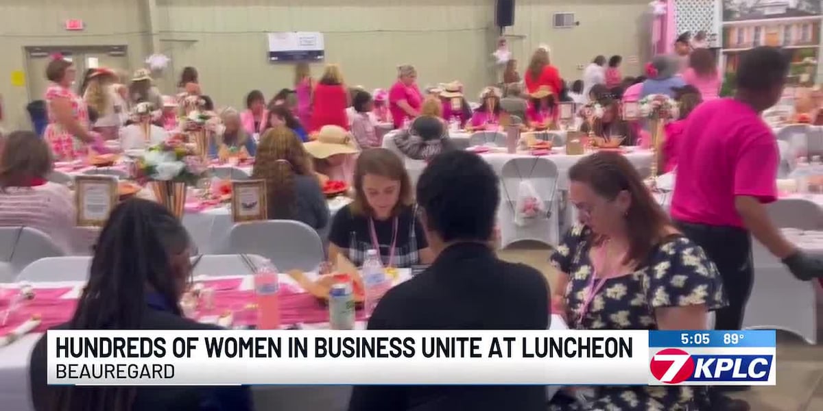 Hundreds of businesswomen gather in DeRidder to share inspiration, support