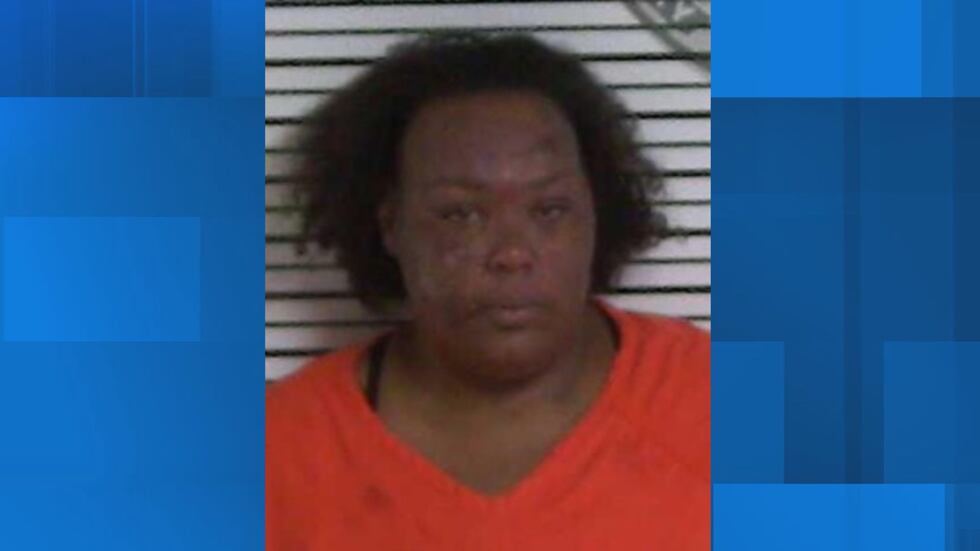 St. Landry Parish Jail worker accused of letting inmates use her cell phone
