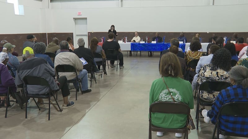 Leesville voters hear directly from those running for mayor and city council.