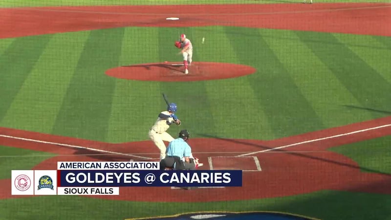 Curialle, Henry lead Birds to 4th straight win at home