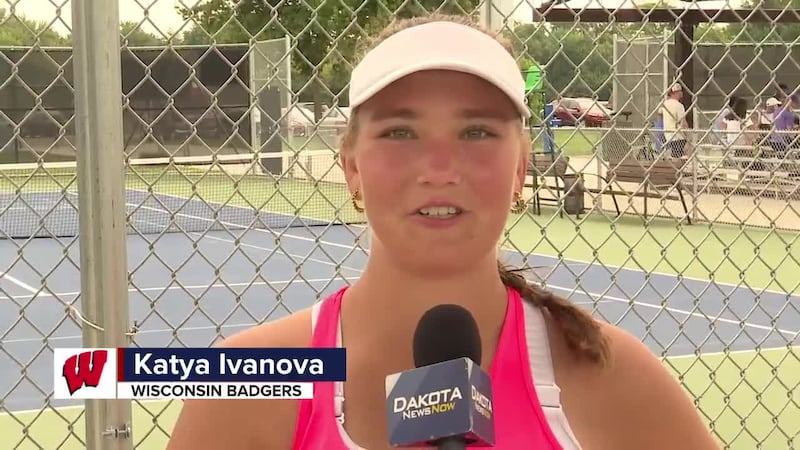 Wisconsin Badger teammates clash in Women's SD Open championship
